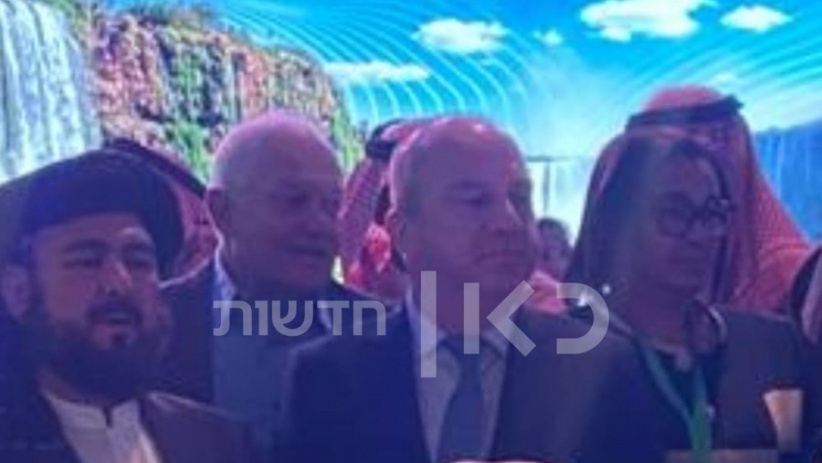The Syrian Minister of Tourism objects to his Israeli counterpart being surreptitiously photographed next to him in Saudi Arabia?