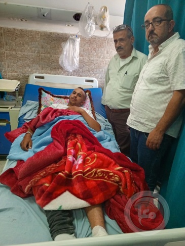 الخليل: اصابة مواطنين برصاص المستوطنين وجيش الاحتلال