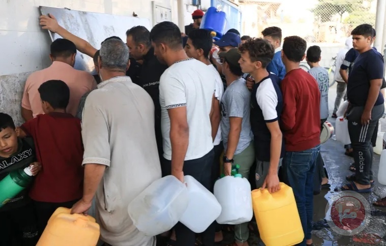 &quot;حياتهم في خطر&quot;.. صحة غزة: جميع مواطني القطاع يشربون مياها غير آمنة