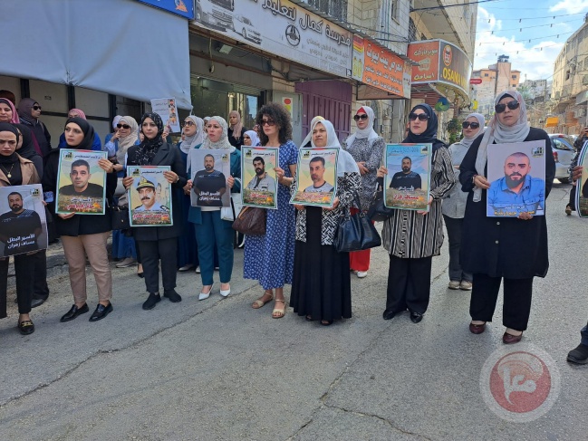 The families of the prisoners support Gaza in their sit-in