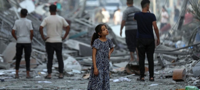 إسرائيل تسمح بدخول مقيد لمواد إنسانية عبر مصر إلى غزة