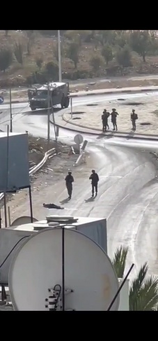 Occupation soldiers execute a citizen near Al-Arroub camp
