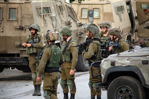 The occupation forces completely close Bethlehem Governorate