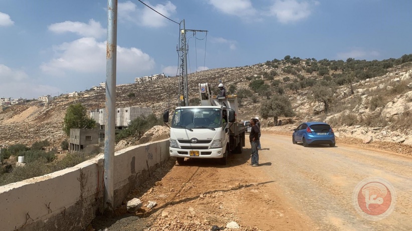  كهرباء القدس تنجز مشروعًا لتطوير الشبكات الكهربائية في عين عريك ودير ابزيع وصولاً لكفر نعمة