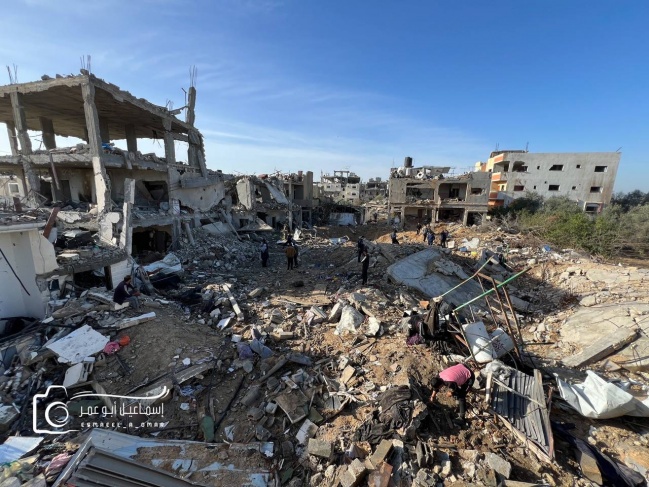 الهلال الأحمر الفلسطيني يطلق أكبر قافلة مساعدات باتجاه غزة وشمال القطاع