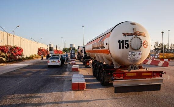 For the first time since the outbreak of war: aid trucks entered the Gaza Strip through the Kerem Shalom crossing