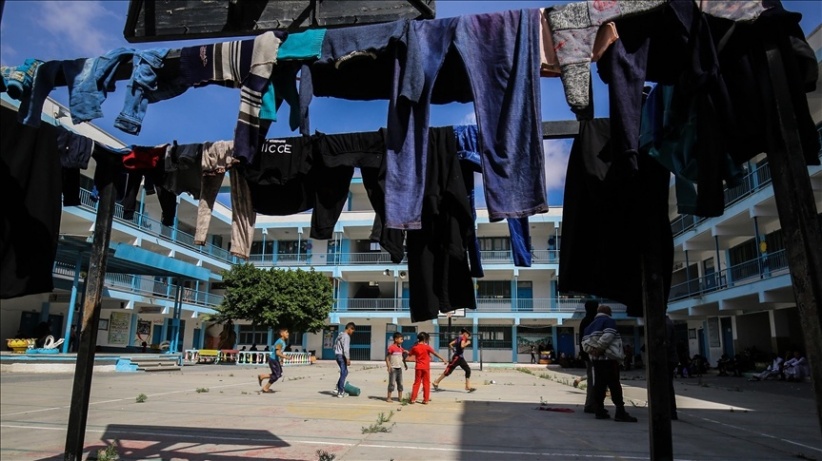“OCHA”: About 300 displaced people were martyred in UNRWA shelters.  Thousands have been infected since October 7