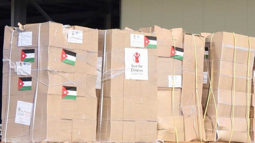 The first aid convoy from Jordan arrives in the Gaza Strip