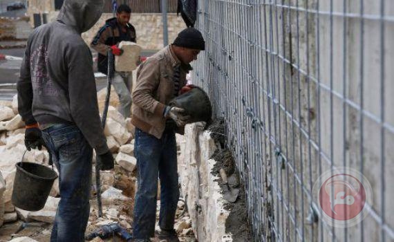 Israel allows the entry of 8,000 new workers to work in the settlements