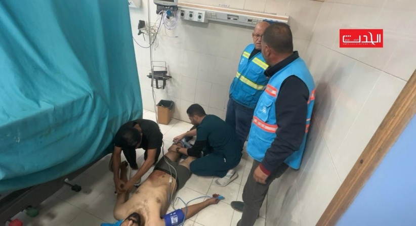 A Palestinian communications crew was targeted while working in the city of Khanios, and one of the employees was injured