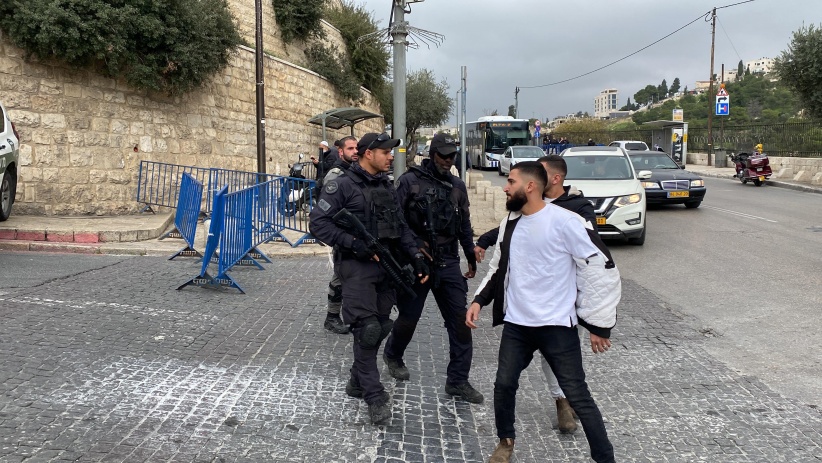 For the 12th Friday... restrictions on the entry of worshipers and suppression of prayers in the streets of Jerusalem (photos)