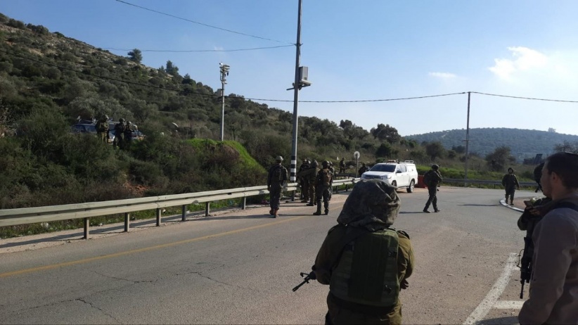 A young man was injured by occupation bullets west of Ramallah, allegedly carrying out a stabbing attack