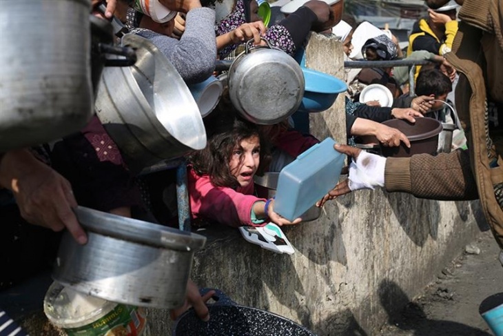 الأونروا تحذر من قطع مصدر الغذاء الرئيسي لسكان غزة 41-2024-638404339440782170-78-1706970829