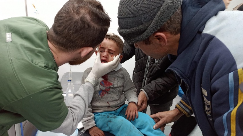 استشهاد مسعف وإصابة آخرين برصاص الاحتلال في غزة
