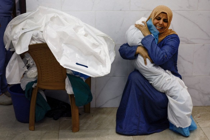 شهداء وجرحى في قصف إسرائيلي جنوب قطاع غزة ووسطه