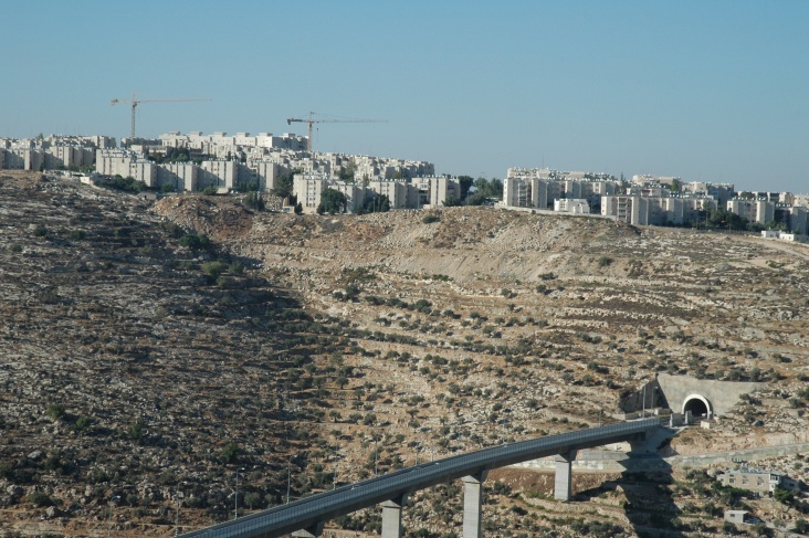 Approving the construction of a new settlement south of Bethlehem