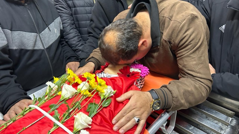 تشييع جثمان الشهيد الطفل زيد في مخيم الجلزون