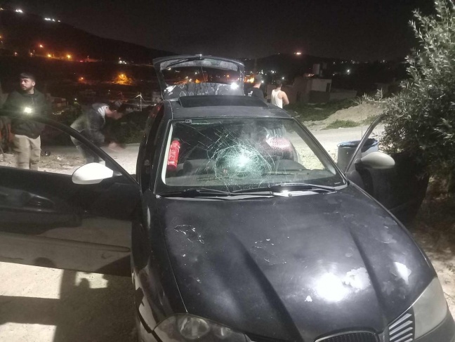 Settlers attack Burin and burn a vehicle