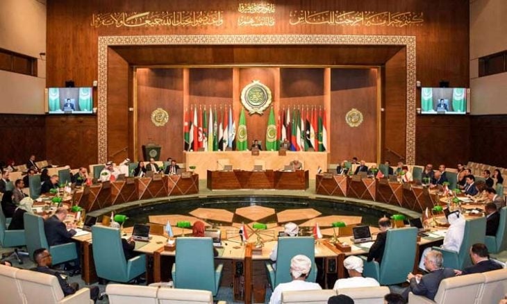The start of the emergency meeting of the Arab League to discuss the Arab movement in light of the continuing war