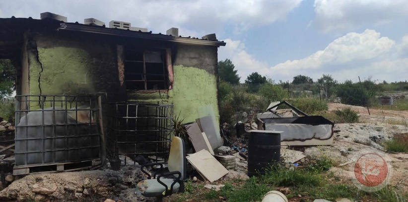 Settlers burn an agricultural room west of Salfit