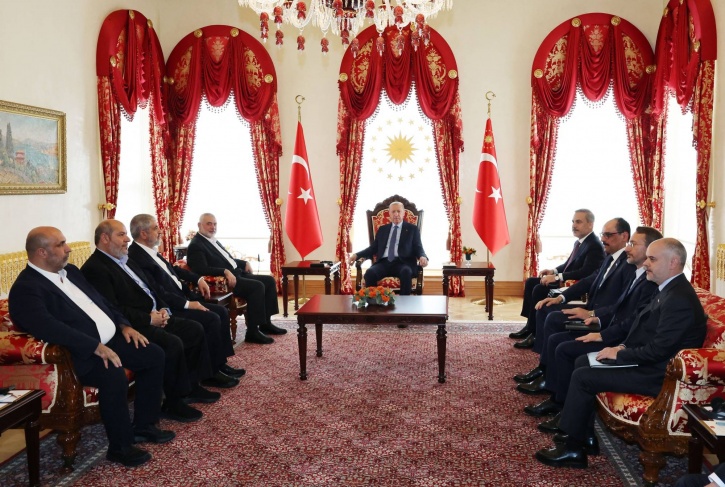 إسرائيل تنتقد لقاء الرئيس التركي مع هنية: &quot;أردوغان.. هذا عار عليك!&quot;