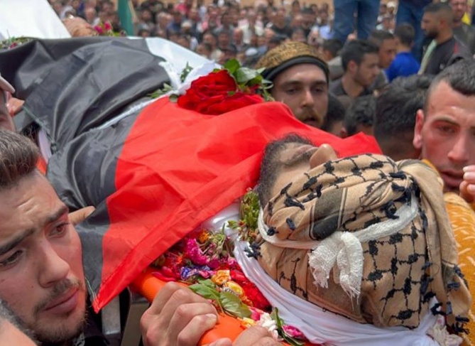 Nablus, the funeral of the bodies of the martyrs Bani Fadel and Bani Jami’