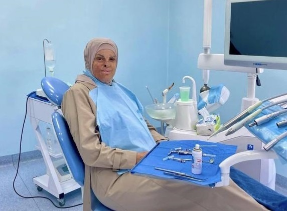 الأسيرة المحررة جعابيص تبدأ رحلة علاجها في الأردن