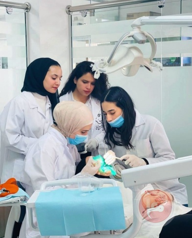 طلبة كلية طب الأسنان بجامعة القدس يجتازون امتحان البورد الفلسطيني