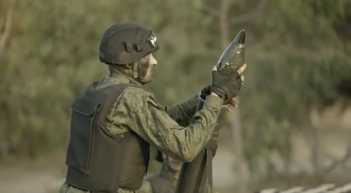 القسام: قصفنا قاعدة &quot;رعيم&quot; العسكرية بعدد من صواريخ