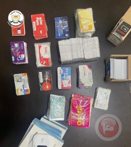 ضبط شرائح وراوترات إســرائيلية في  نابلس
