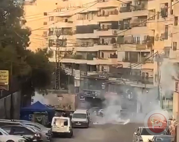 قنابل غازية في شوارع مخيم شعفاط 