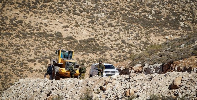 اصابة اسرائيلييْن بانفجار عبوة ناسفة في طولكرم