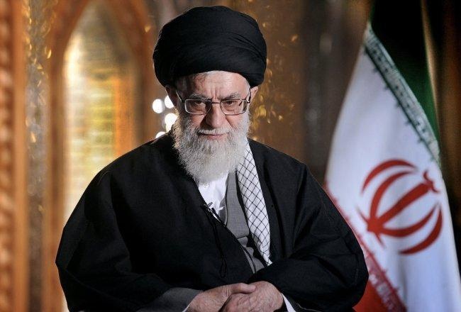 الخامنئي: مواجهة الاستكبار العالمي لن تتراجع بأي حال من الأحوال