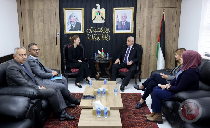 وزير الداخلية يستقبل مديرة مكتب الأمم المتحدة لخدمات المشاريع (UNOPS)