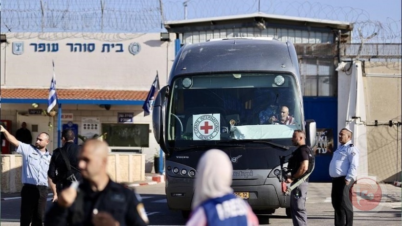إسرائيل ترجئ الإفراج عن 46 من الأسيرات والأطفال