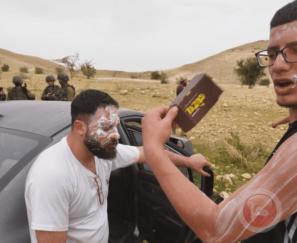 اصابة 4 فلسطينيين إثر هجوم للمستوطنين على متنزهين في العوجا