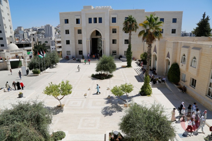 الكتابة الإبداعية بالإنجليزية تفتح آفاقاً جديدة في جامعة الخليل