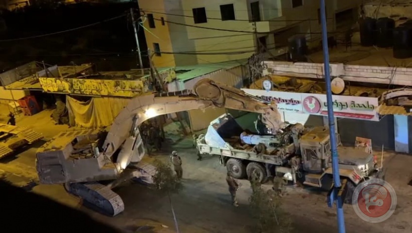 للمرة الثانية.. الاحتلال يهدم منزل عائلة الشهيد عبد القادر القواسمي في الخليل