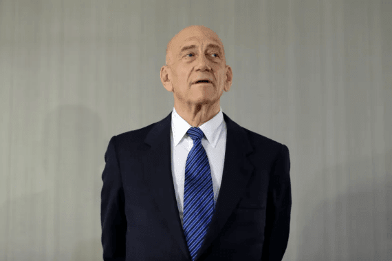 أولمرت: إسرائيل مسؤولة عن تلبية حاجة سكان غزة