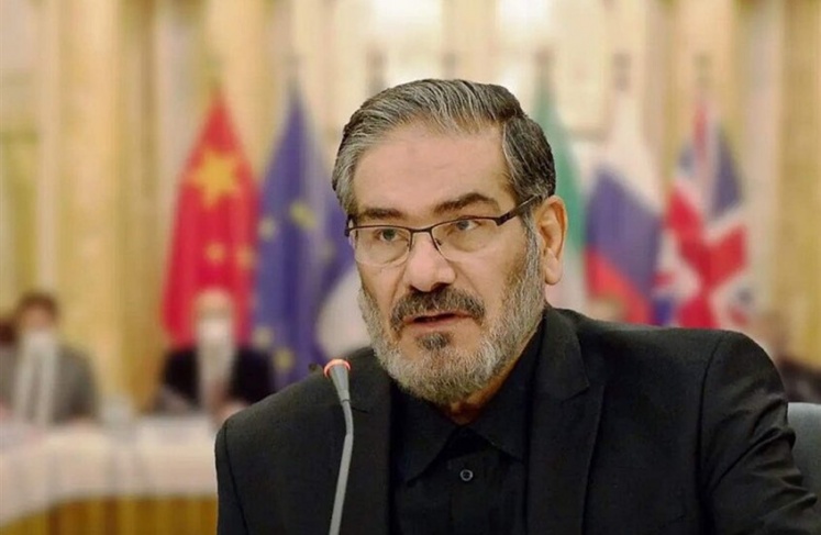 بعد الإعلان عن اغتياله.. مستشار خامنئي: أنا حي ومستعد للتضحية بنفسي