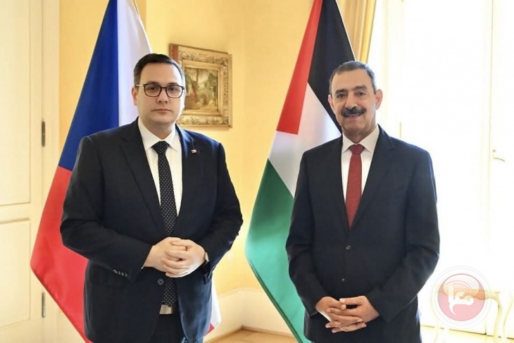السفير كوكالي يلتقي وزير خارجية التشيك 