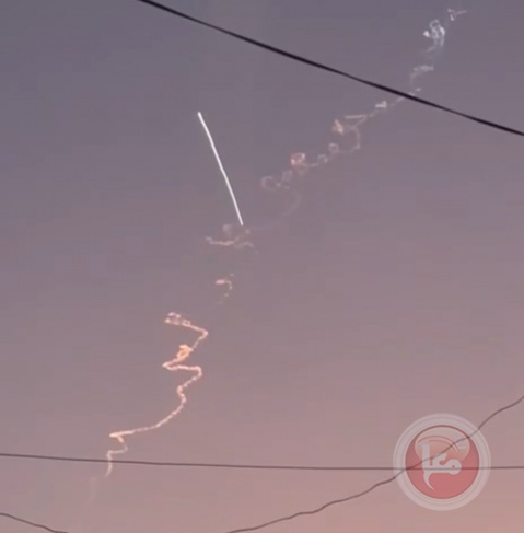 الجيش الإسرائيلي يرصد هجوما صاروخيا قادما من إيران