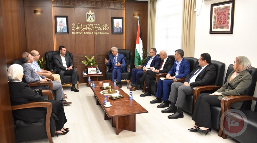 برهم يبحث مع وفد من الرابطة الطبية الفلسطينية الأمريكية دعم التعليم الطبي بغزة