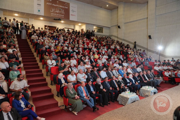 ملتقى العلاقات العامة يُنظم مؤتمر ومعرض الجامعات الثاني لطلبة الثانوية