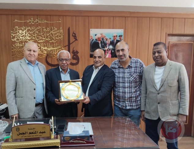 الاتحاد العام لعمال فلسطين يكرم الاتحاد العام لنقابات عمال مصر لدعمه الكامل للقضية الفلسطينية