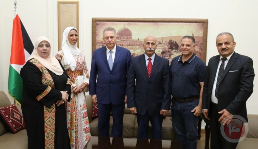 السفير دبور يستقبل وفداً اكاديمياً فلسطينيا على هامش عقد مؤتمر المنظمة العربية للتربية
