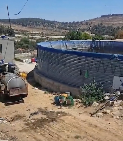 الأجهزة الأمنية تغلق 14 نقطة تعدي على الخط الناقل للمياه في بيت أمر