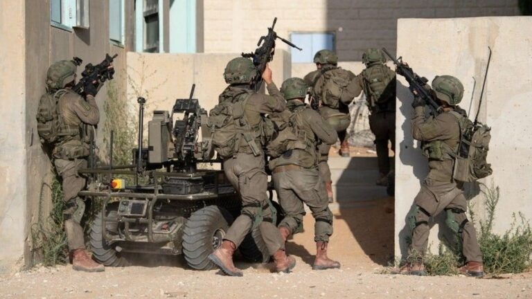 بعد احتجاجات داخلية.. الجيش الإسرائيلي يتراجع عن تمديد خدمة جنود الكوماندوز