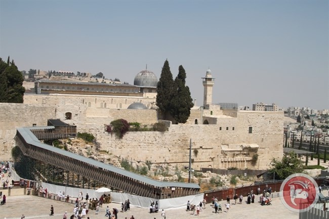 اسرائيل تغلق جسر باب المغاربة في مدينة القدس
