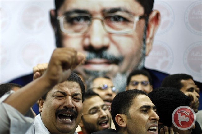 منظمة التحرير والصالحي والبرغوثي يهنئون مرسي بالفوز